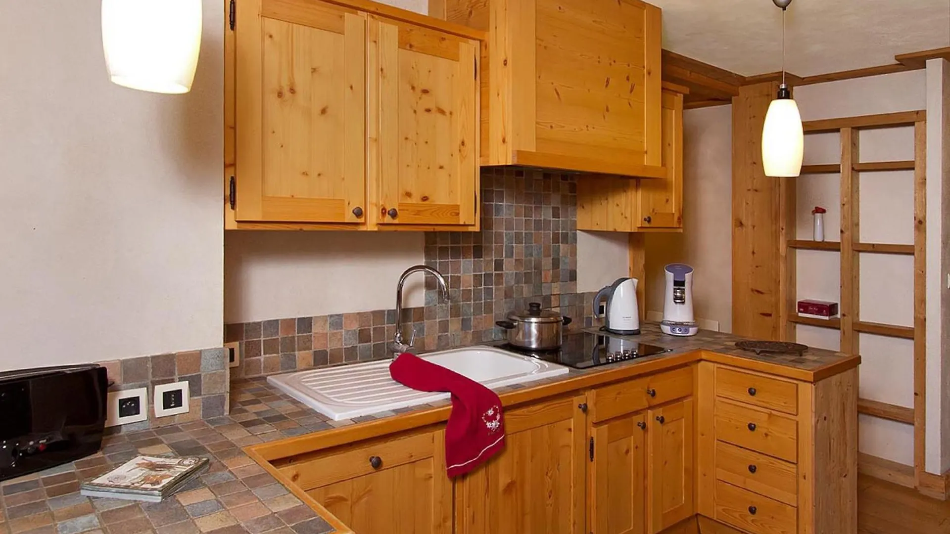 Vacanceole - Residence Cortina Les Deux Alpes 0*,