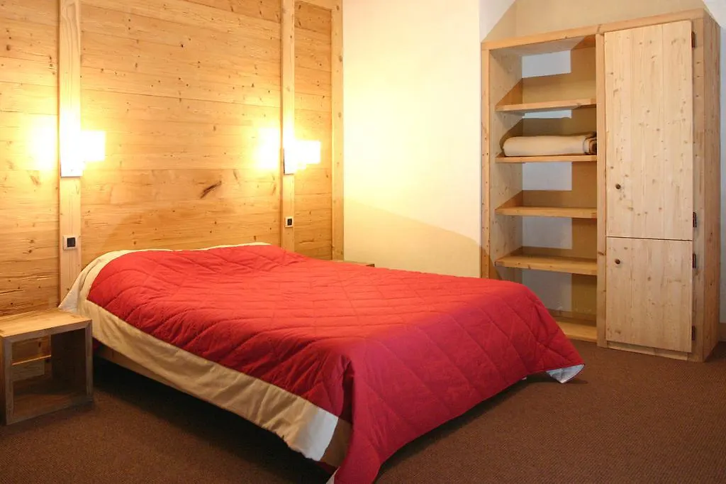 Vacanceole - Residence Cortina Les Deux Alpes 0*,